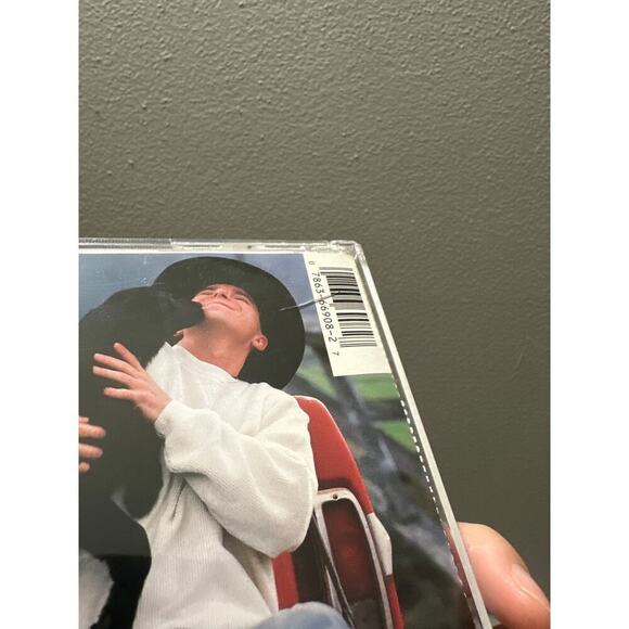 KENNY‎ CHESNEY : Me And You  (CD) - Picture 3 of 4